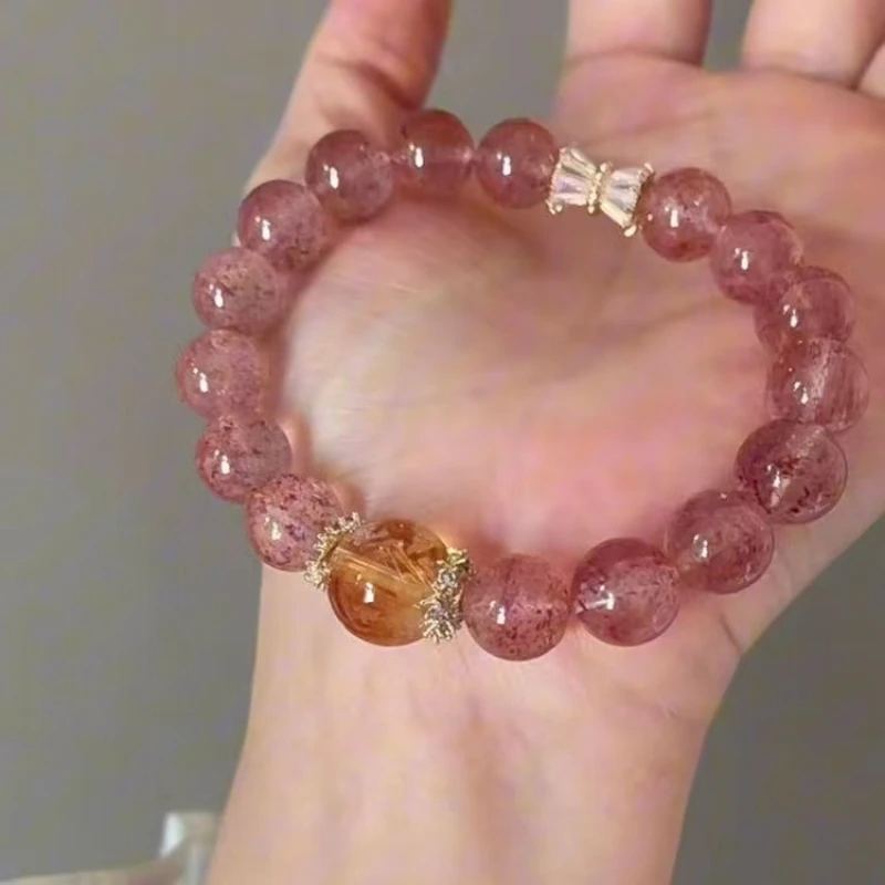 

Natural Strawberry Crystal Bracelet Women's Fashion Light Luxury Lucky Bracelet, Gift