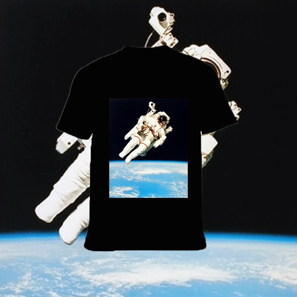 

Unisex Vintage Astronaut Moon Graphic T-Shirt Pure Cotton Comfortable Fit Tee for Men And Women