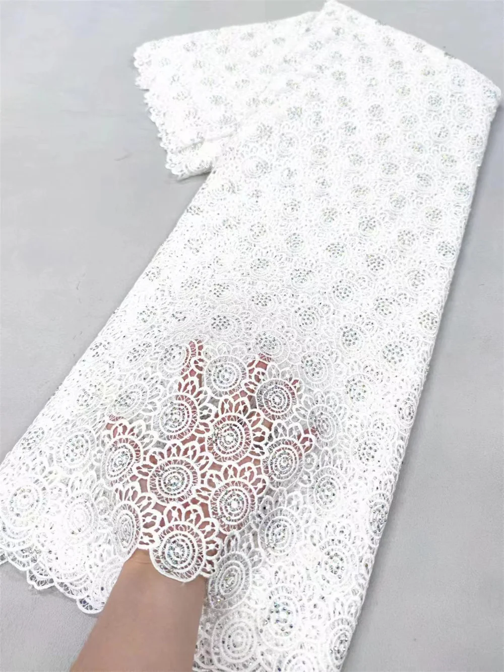 White Cord lace fabric Chantilly Lace Fabric Luxury High Quality Stones Lace Fabric For Wedding 2024 Guipure Lace Fabric Wp674-1