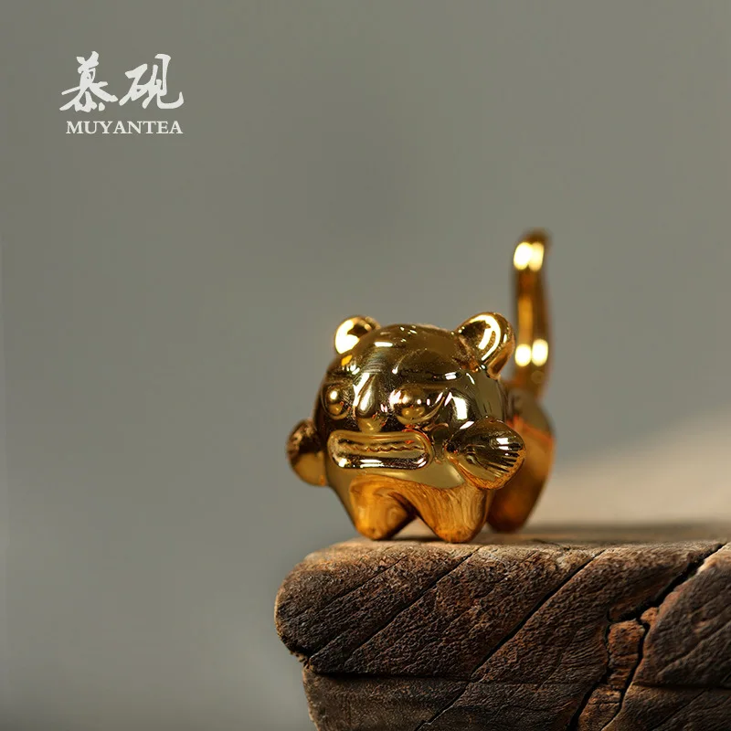 Muyan Gold-Plated Little Tiger Pet, Handmade Ceramic Ornament, Exquisite Kung Fu Set Accessory For Tea Ceremony