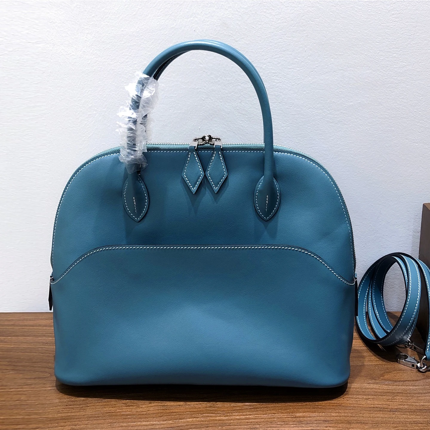 

Сумка из натуральной кожи, 32 см, цельнозерновая сумка из воловьей кожи, сумка для боулинга, простая модная, универсальная, большой вместительности