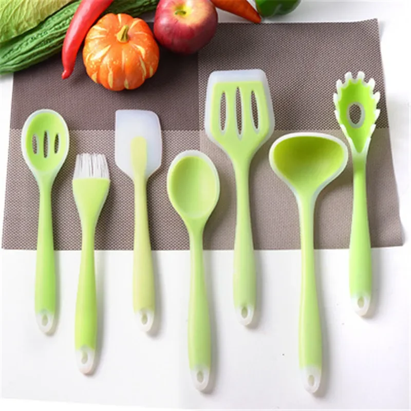 7Pcs/Set Green Heat Resitant Non-stick Silicone Kitchen Utensils Set Cooking Bake Tool Spatula, Spoon, Brush, Wisk, Tong