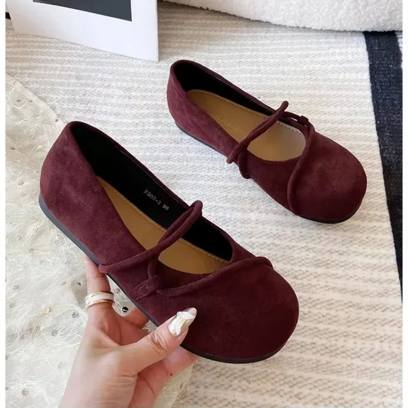 Women Red Cute Fairy Mary Jane Shoes 2024 New Faux Suede Comfortable Flat Bottom Shoes Laides Cross Straps Round Toes Ballets