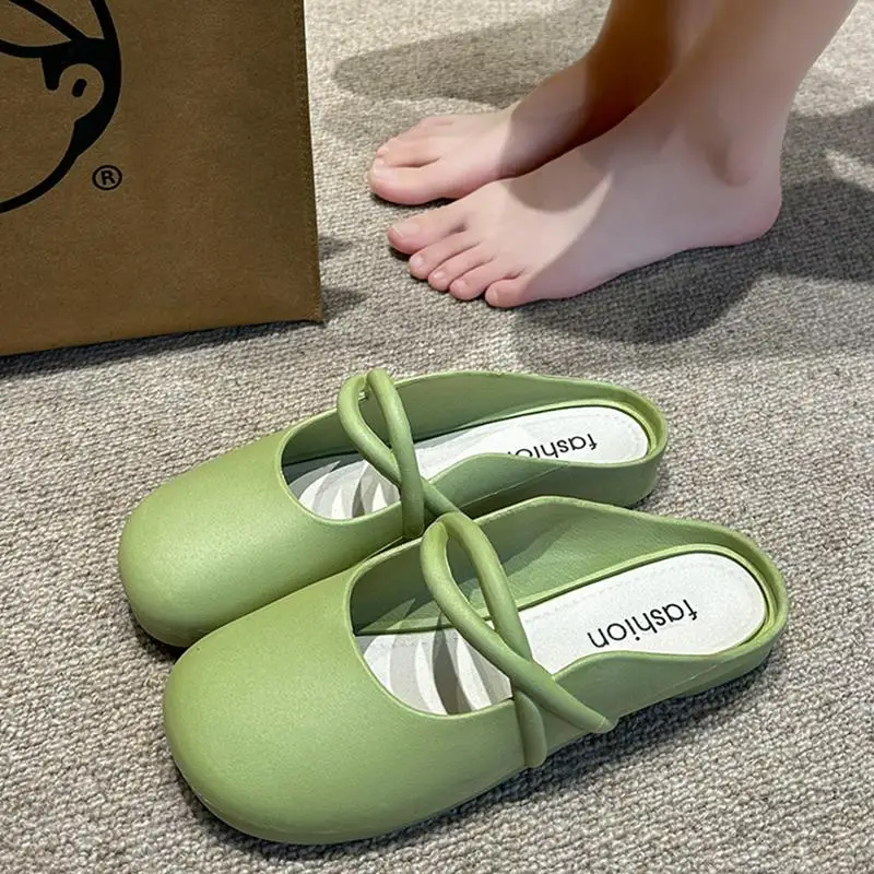 Bequeme Mary Jane Mules mit geschlossener Zehenpartie, Frühjahr 2026 Trend, Kreuzriemen, weiche dicke Sohle, Clogs, flache Gartenschuhe für Mädchen – Detail 4