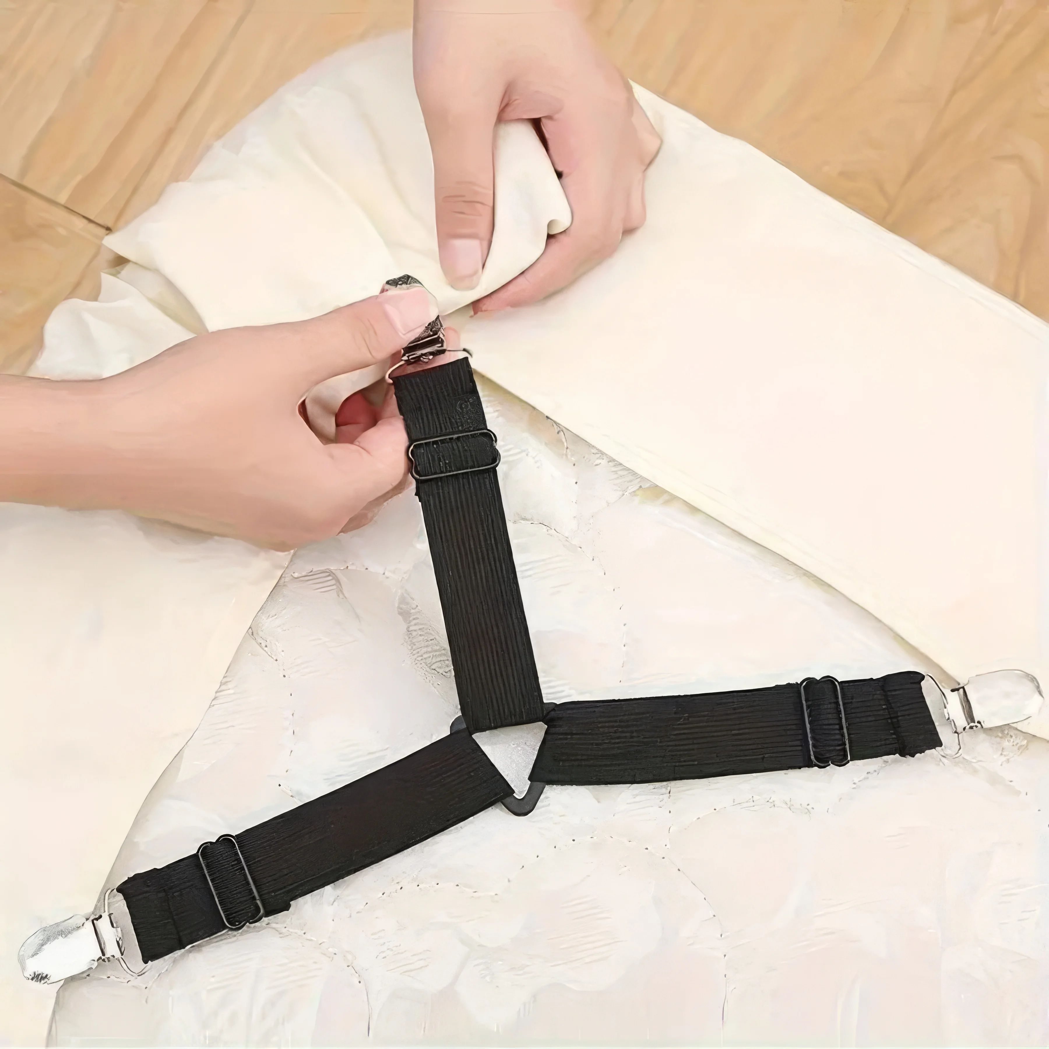 

4Pcs Black Bed Sheet Holders for Mattress, Triangular Anti Slip Sheet Straps, Elastic Clips Keep Sheets in Place for Home