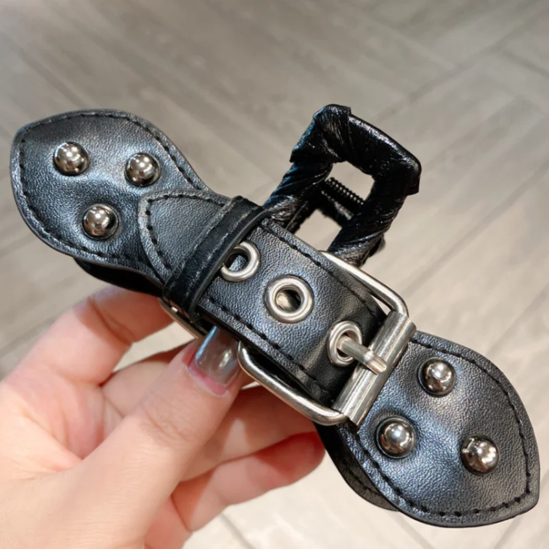 

Personality Black PU Leather Belt Buckle Hair Claws Cool Girls Style Hair Clip Women Back Head Length Hairpin Accessories