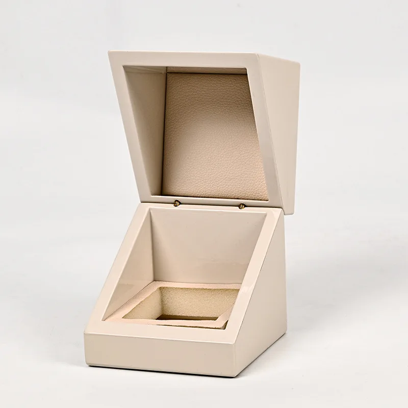 Packing box, solid wood jewelry box, piano paint display wooden box