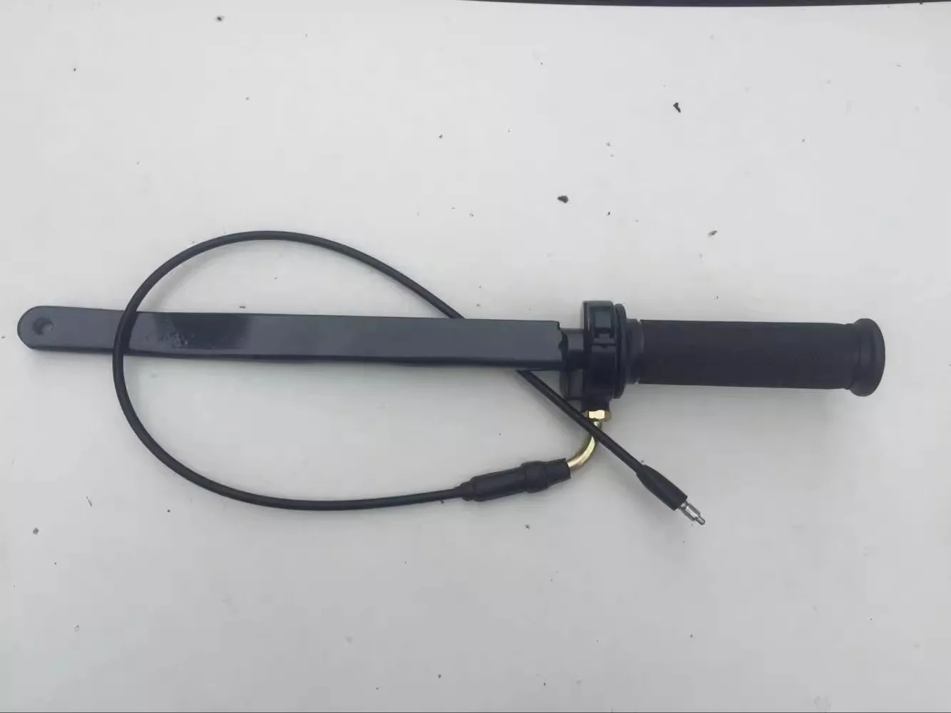 

Free Shipping Operating Handle With Throttle Cable For Hangkai 2 Stroke 3.5HP Outboard Boat Marine Engine