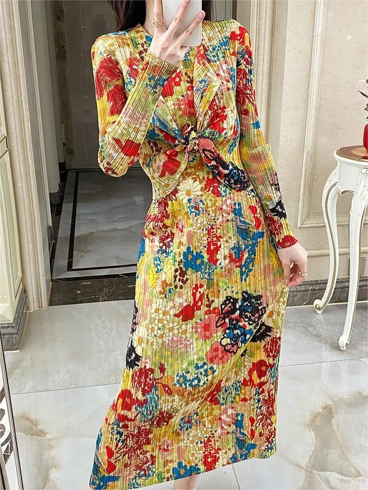 

Miyake Fold Spring And Aummer Vintage Print Dress 2023 Loose Fashion Temperament Cardigan Sundress Two-piece Suit