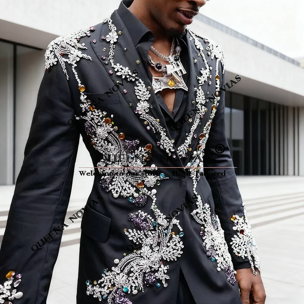 

Luxury Suits Men Sliver Beaded Stones Appliques Prom Dresses Customized Man Formal Party Groom Wedding Tuxedos traje hombre 2025