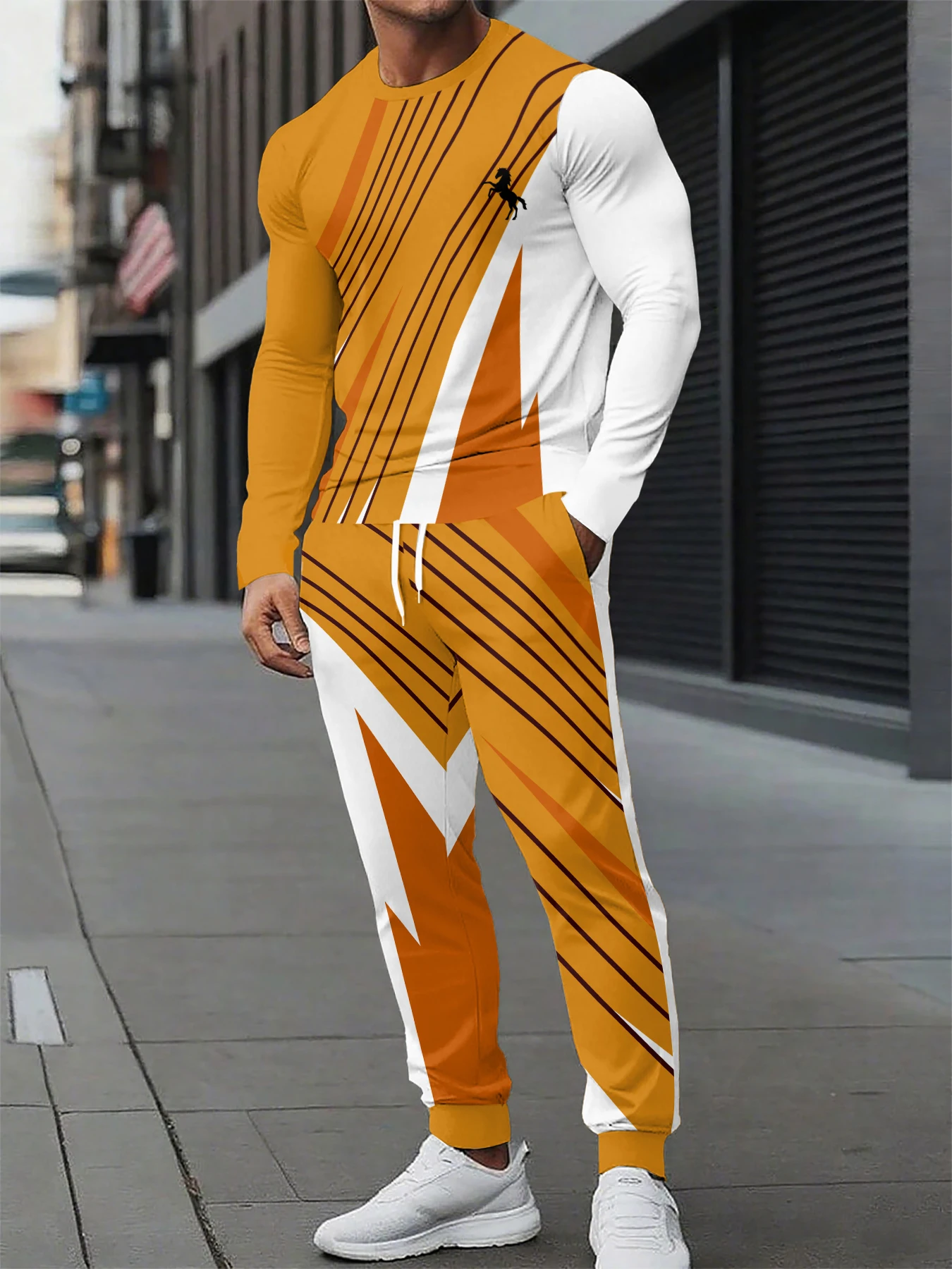 

Simple Black And Text Printed Men's Crew-neck Top And Pants Harajuku Street Fashion Casual Men 2pcs Suit