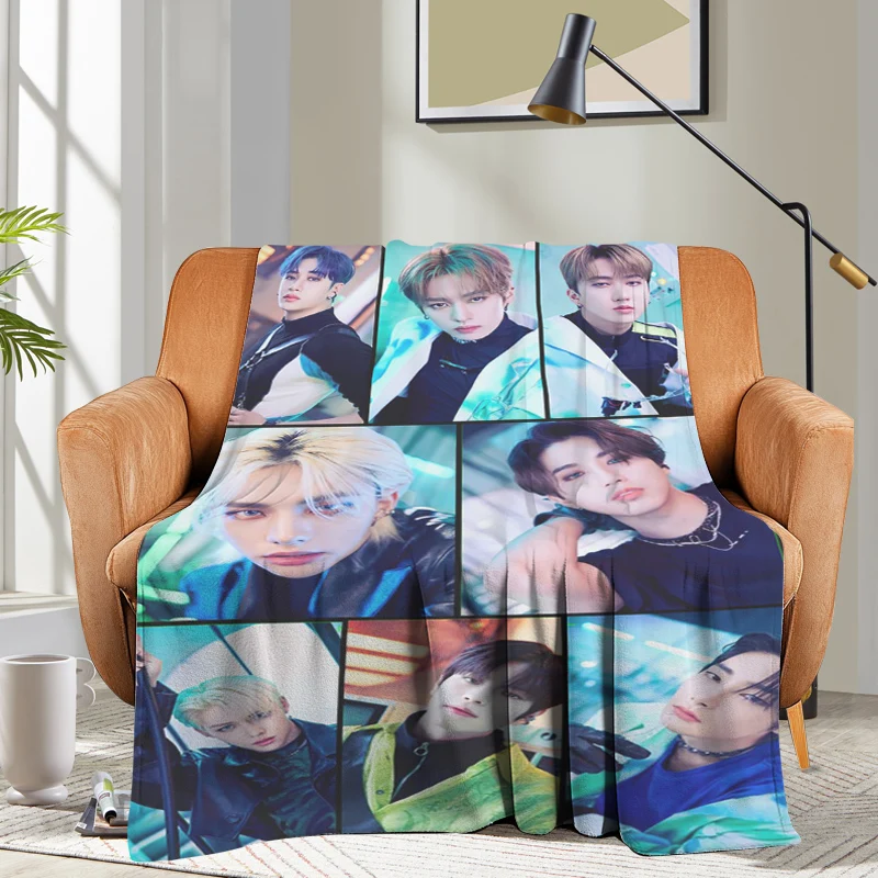 

Warm Winter Blankets G-Stray G-Kids Kpop Sofa Knee Bed Fleece Camping Nap Fluffy Soft Blankets King Size Microfiber Bedding