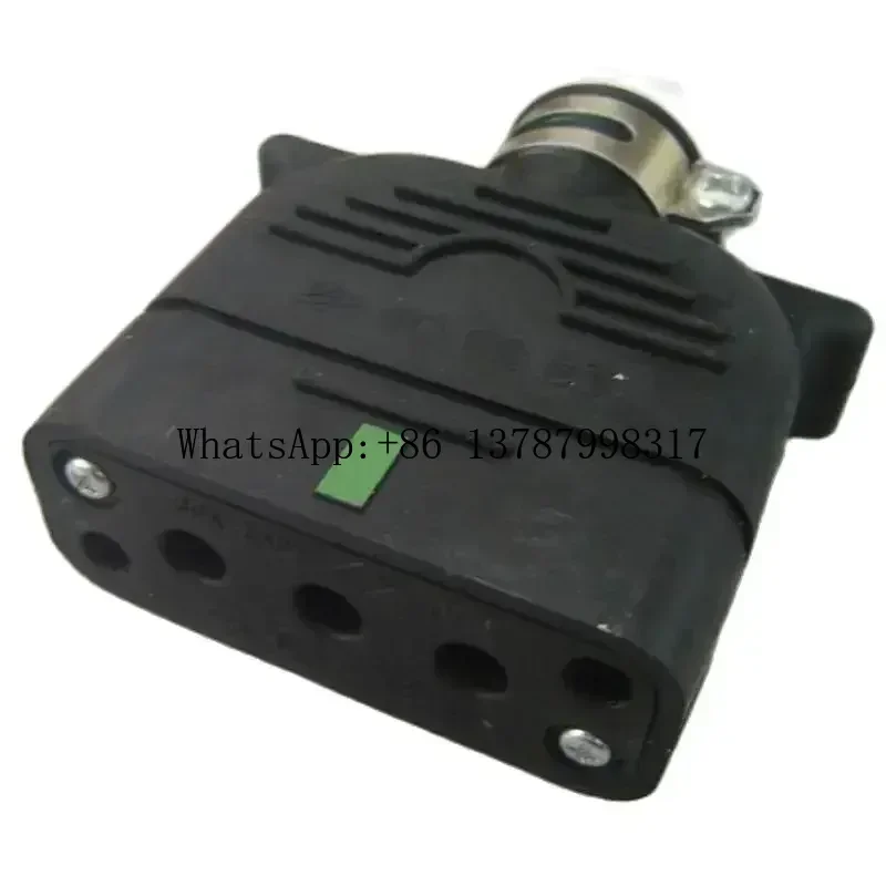 30A 250V AC Connector Battery Plug Charger Socket 37010-10870 37010-10890