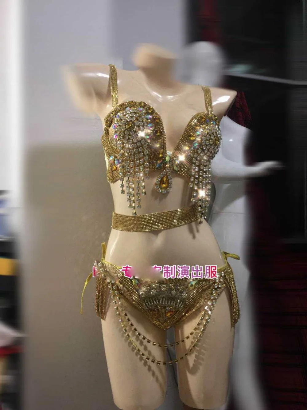 Sparkly Gold belly dance costume Sexy stage show bikini wear bellydance clothes Bar ladies bellydancing costumes