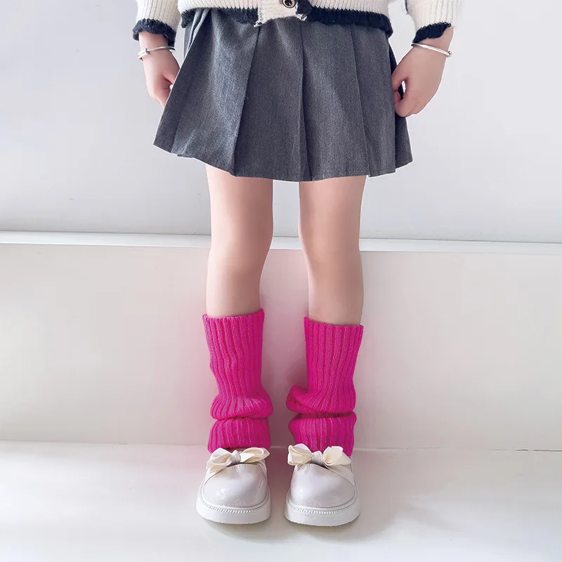 1 Paar Bonbonfarbene Kinder-Beinstulpen Koreanischer Süßer Kinder-Strickfußüberzug Mädchen Lolita-Stil Einfarbige Warme Elastische Röhrensocken – Detail 12