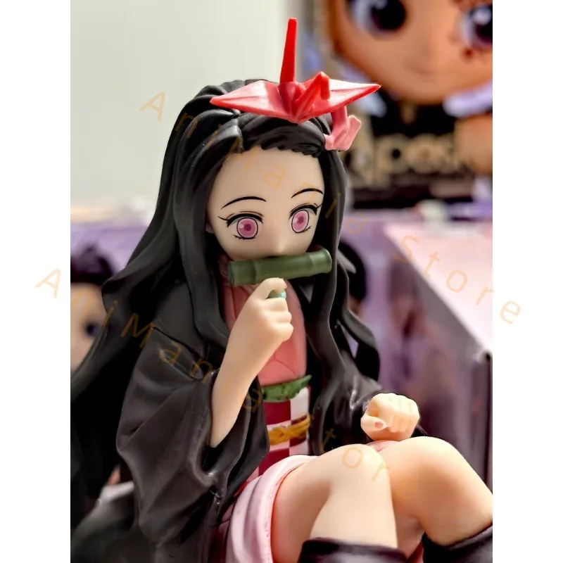 Em estoque demon slayer kamado nezuko cor primária postura sentada prêmio figura brinquedo presente anime coleção modelo hobby