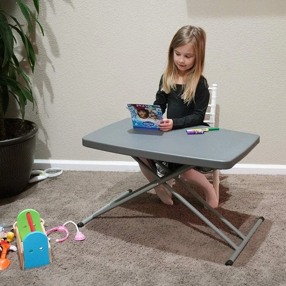 高さ調節可能 折りたたみ式 テレビ/食事用テーブル 屋内外兼用 ユーティリティテーブル 簡単清掃 長方形デザイン 耐荷重100ポンド