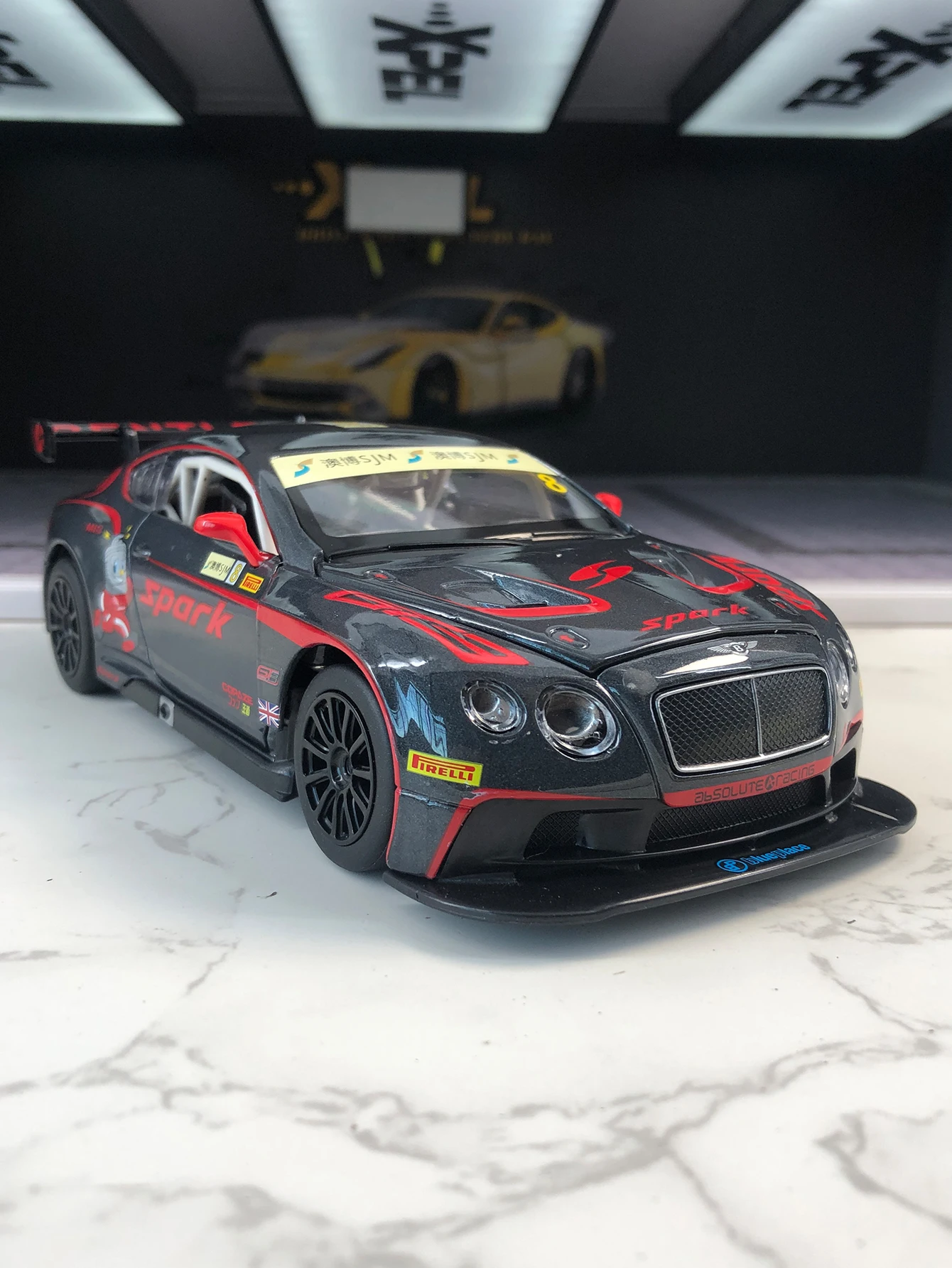 CCA 1:24 محاكاة سبائك الزنك بنتلي كونتيننتال GT3 نموذج سيارة، زخرفة ثابتة، سيارة هدية معدنية قابلة للجمع