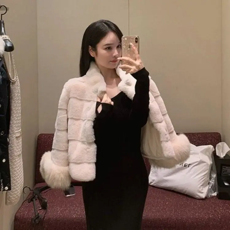 2025 New Fashionable Raccoon Jacket for Women's Fashion Coats Real Fur Coat Round Neck Warm Thick Detachable New Style Wh137