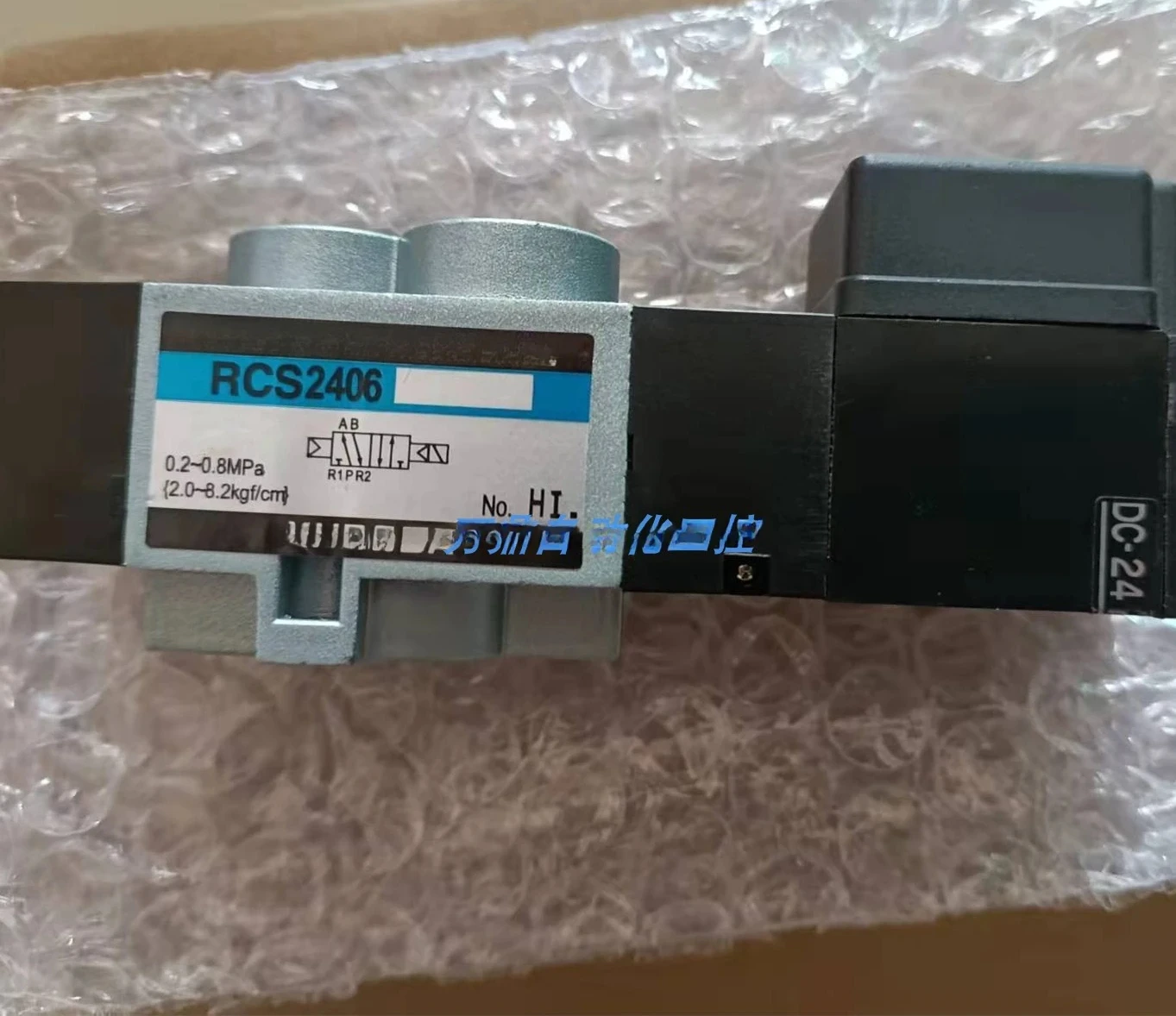 

Электромагнитный клапан RCS2408-02 RCS2406-02 RCD3408-03 в наличии