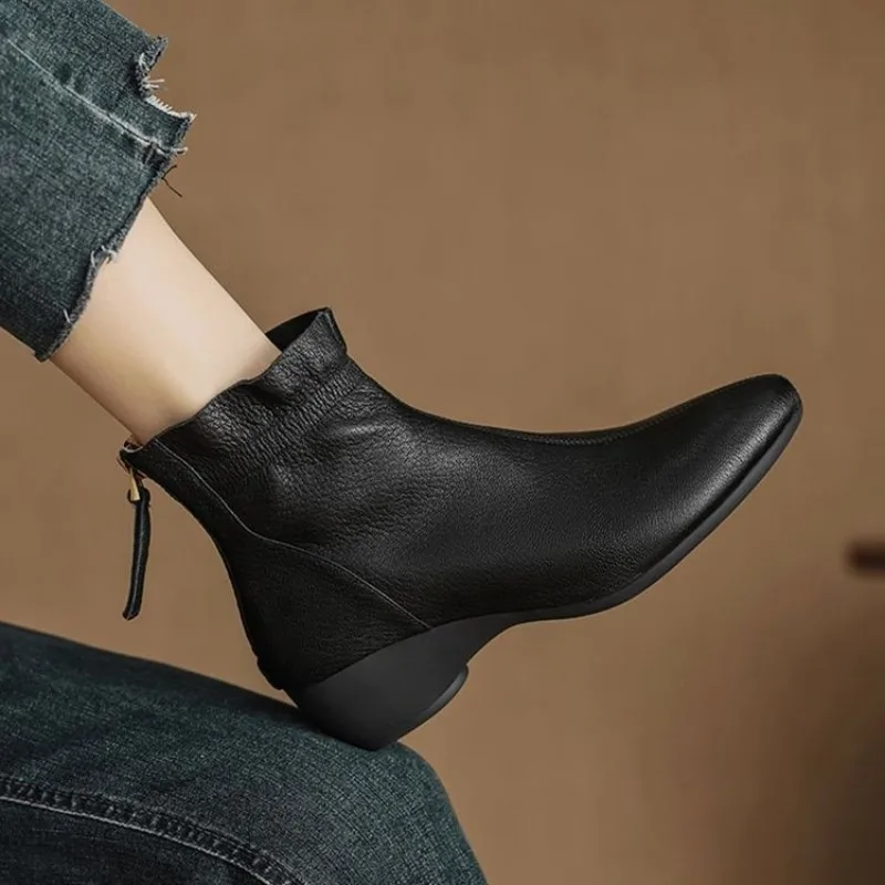 Winter Women Mid-calf Leather Boots Ruffled Pointed Toe Chunky Heel Lady Short Boot Fashionable Large Size Snow Boots Waterproof view 2