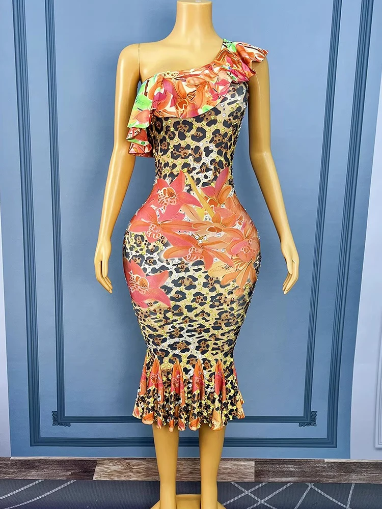 Hoge kwaliteit hot stamping sexy luipaardprint onregelmatige lotus rand jurk 2025, nieuwe modieuze aangepaste dameskleding