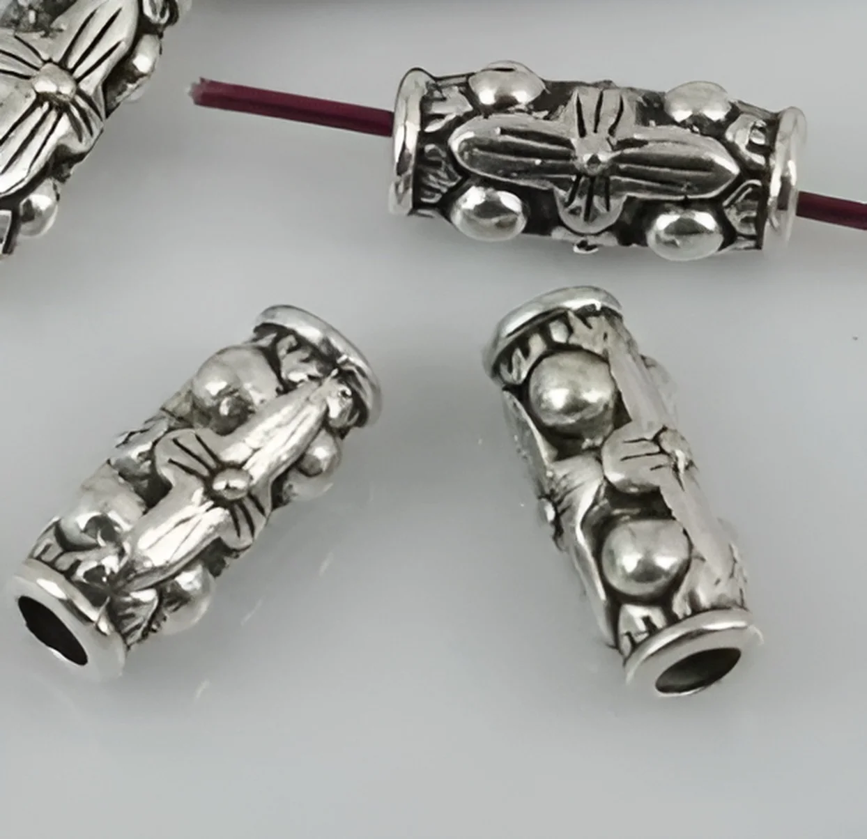 

10pcs 15.6*6.5mm ,hole 3.2mm Alloy matel charms tibetan silver pattern spacer beads HWEF0411