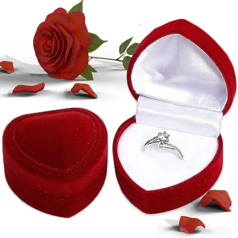 

Romantic Wedding Rings Box Red Velvet Heart Shape Jewelry Boxes Engagement Ring Case Valentine's Day Jewelry Rings Gift Box
