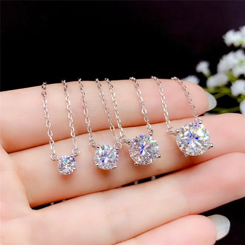 

Moissanite Necklace 0.5CT 1CT 2CT 3CT VVS Lab Diamond Pendant Silver 925 for Women Wedding Party Anniversary Gift Simple Charms