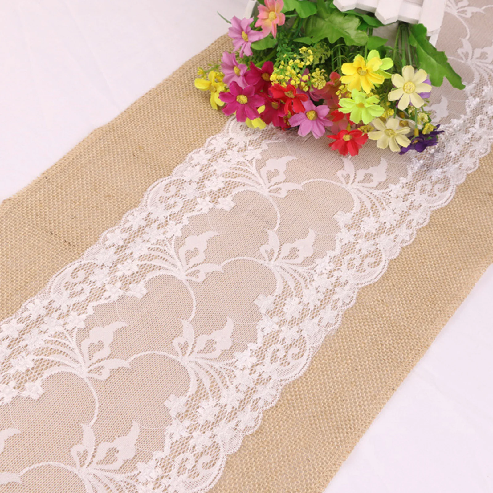 

Jute Table Runner Rustic Style Exquisite Hollow Weaving Pattern Reusable Home Kitchen Wedding Decoration Supplies