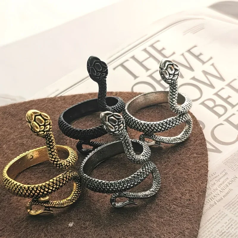 Charm Snake Ring Black Color Adjustable Stainless Steel Rings for Women Men Vintage Punk Hip Hop Rock Jewelry Accessories Gift