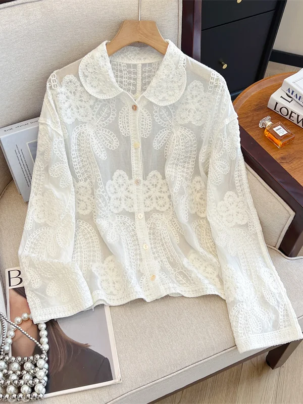 

Женская осенняя модная блузка с кружевной вышивкой, воротником-стойкой и длинными рукавами, омолаживающая, универсальная, повседневная, из смесового хлопка