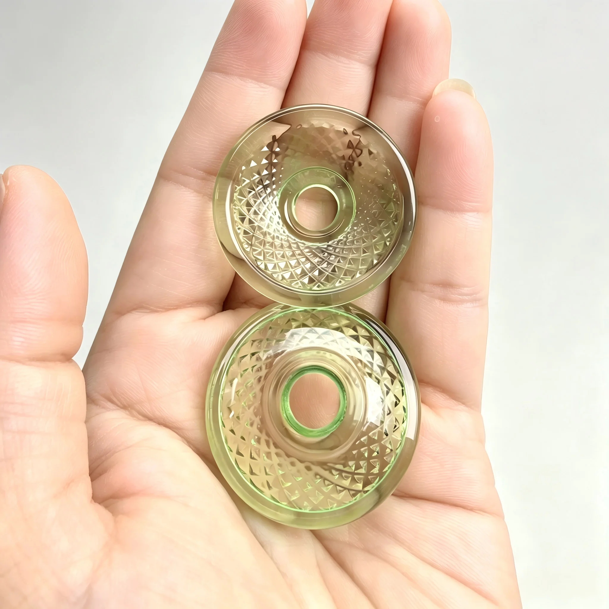Natural Mineral Bioglass Mini Biodisc Silicone Case, Anti-Drop Protective Cover, Portable Energy Booster for Home & Outdoor Use