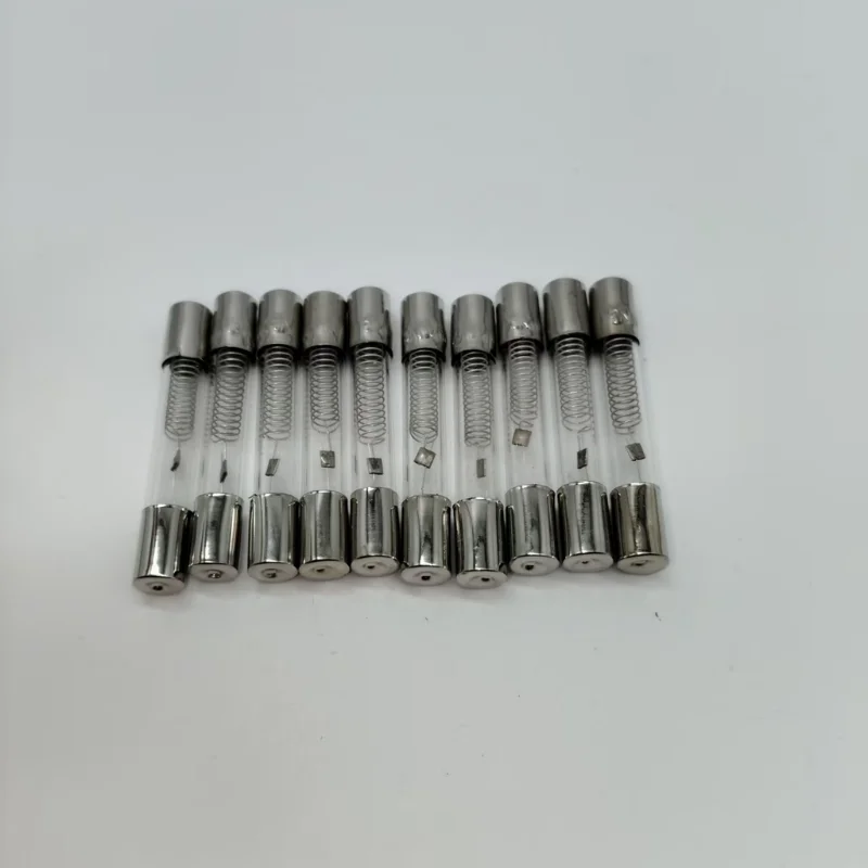 6*40MM 5KVA 0.6A 0.65A 0.7A 0.75A 0.8A 0.85A 0.9A MICROWAVE FUSE 10PCS/LOT