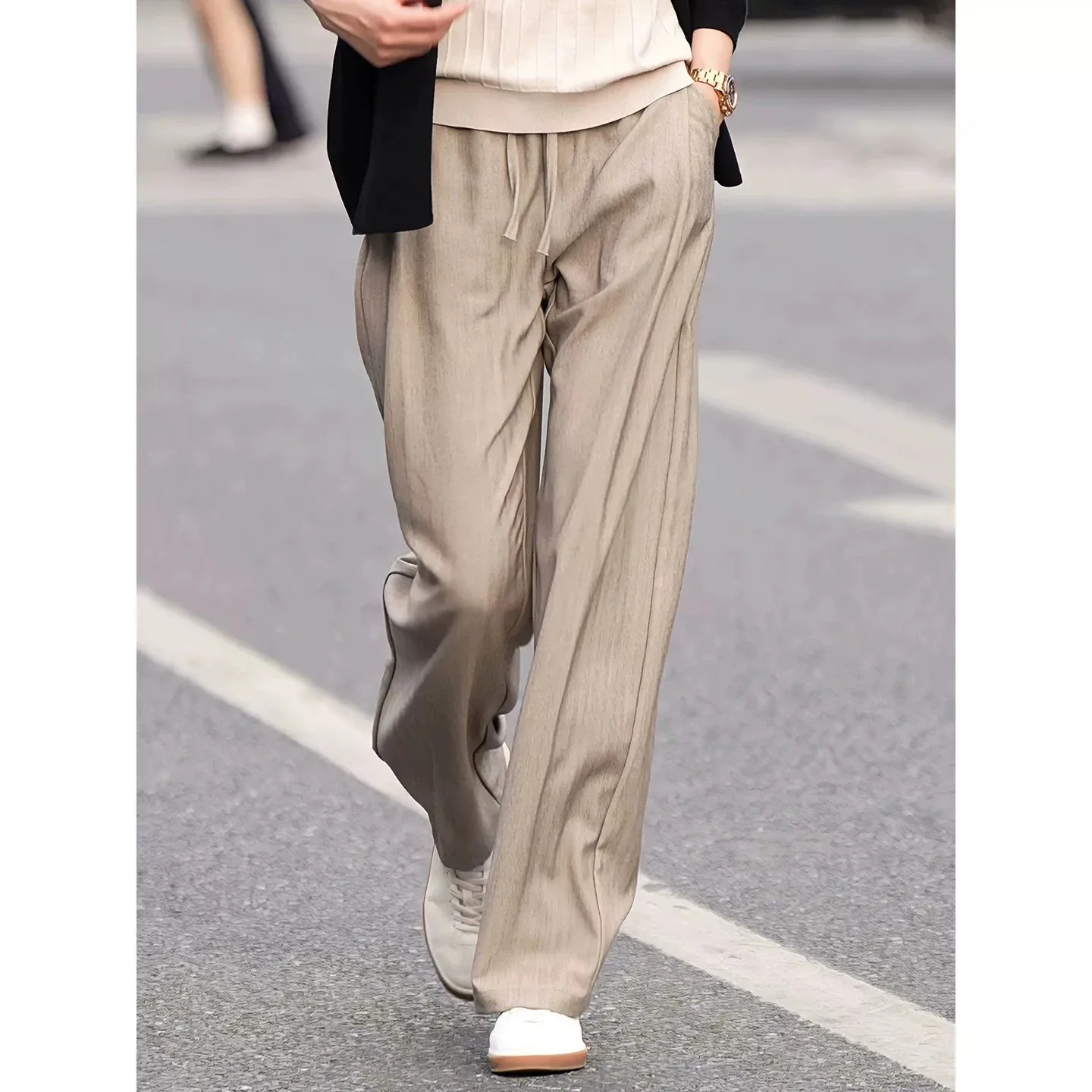Old Money Style Khaki Drapey Casual For Men, Summer Thin Ice Silk Pants, High-End Commuting Wide-Leg Straight Pants
