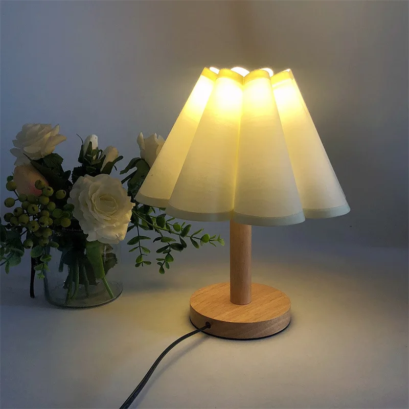 

USB Creative Retro Pleated Remote Control Night Light Solid Wood Bedside Bedroom Decorative Table Lamp Umbrella Bedside Lamp