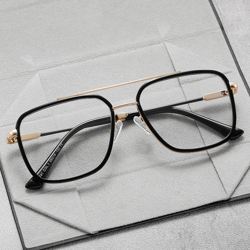 BEMORE High Quality Metal Pilot Prescription Glasses Men Photochromic Anti Blue Light Optical Multifocal Eyeglasses