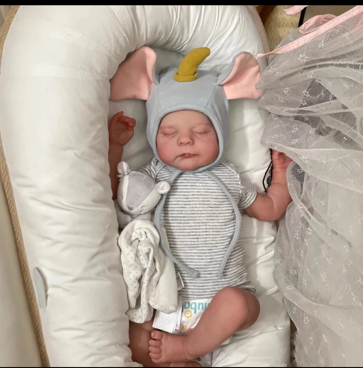 Bambola rinata da 19 pollici Erica che dorme neonato taglia ragazzo realistica pelle 3D con vene visibili bambole fatte a mano di alta qualità giocattoli