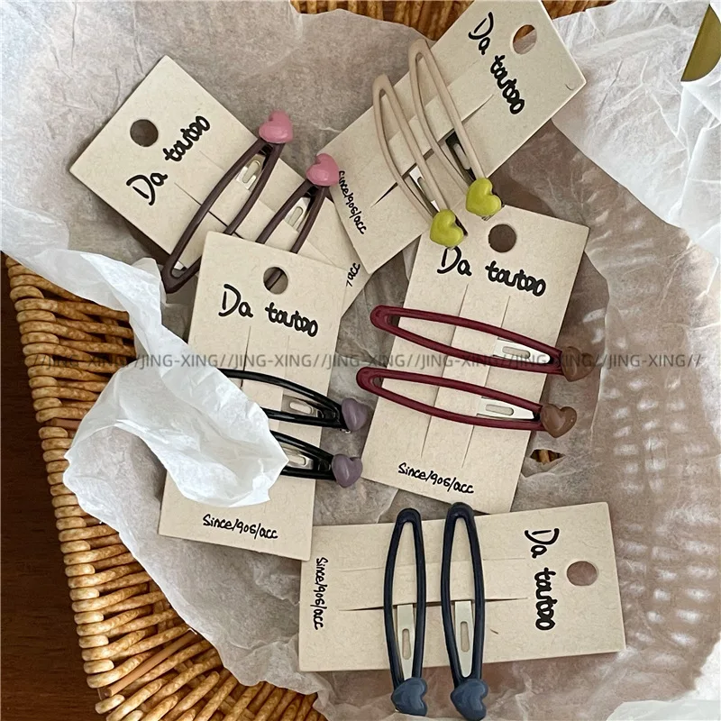 

Colorful Love Heart Hair Clips Pair Cute Oil Drip Design Sweet Bangs Hair Barrettes Hair Accessories for Women Girls Daily Wear