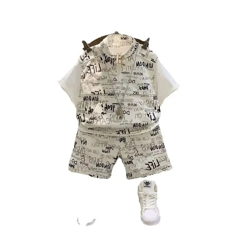 

Boys' Summer Clothing Set New Korean Version Children's Lapel Short Sleeved T-shirt Shorts Two-piece Set Casual Outfit