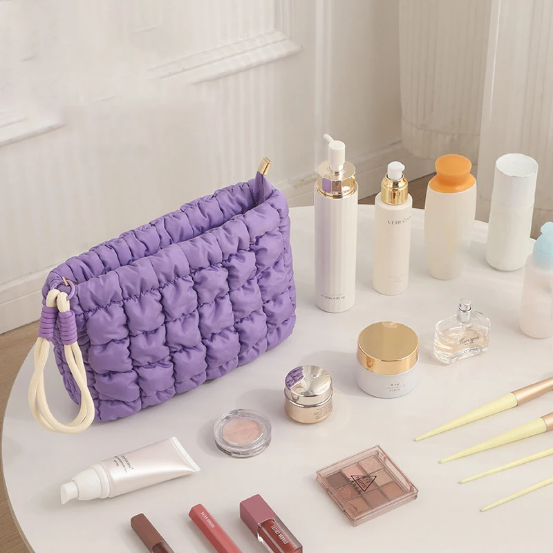 Ladies' Cosmetic Bags Cloud Solid Color Wrinkle Simple Fashionable Casual Versatile Storage Bags Large Capacity Makeup Bags