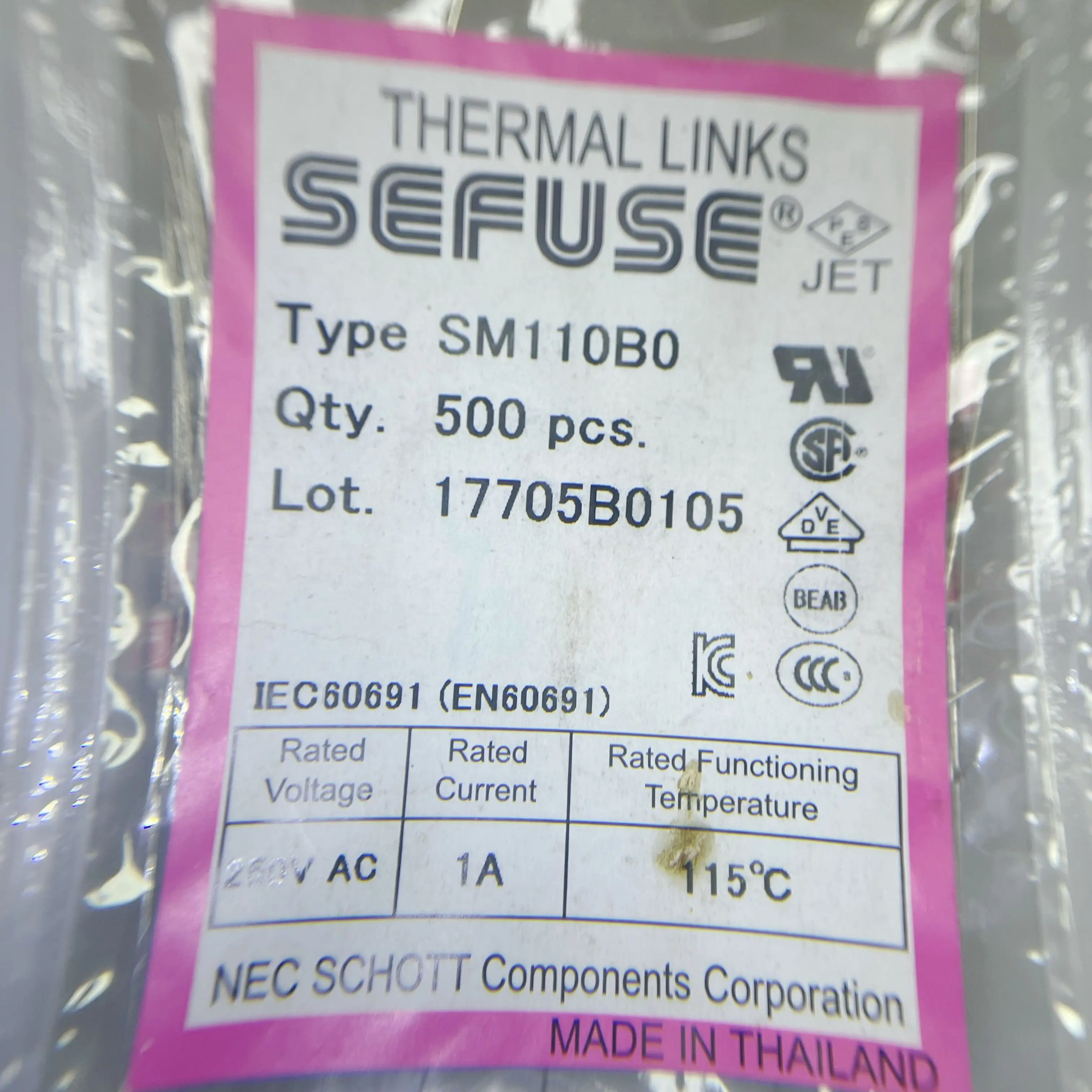 10pcs/lot  SM110B0 1A 250V 1150C SM110B0 is environmentally friendly and resistive Thermal cutoff