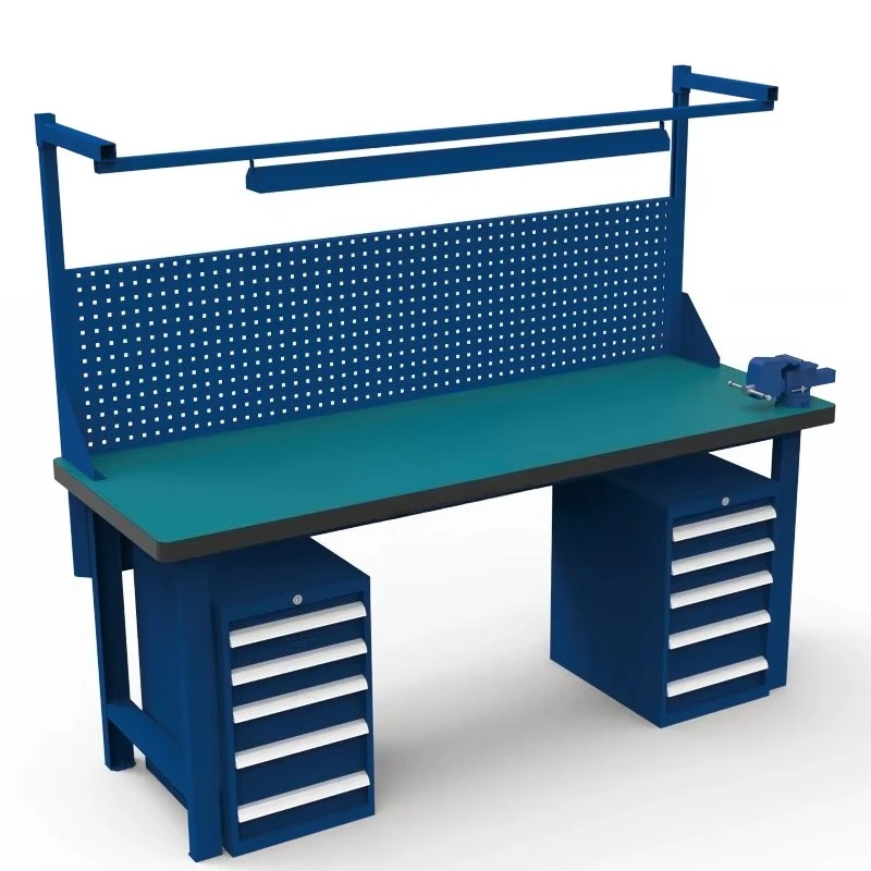 Robuste industrielle Garagenbank, Laborbank mit Werkzeugsatz