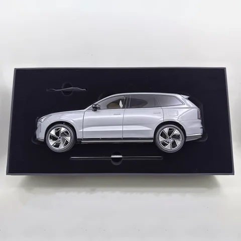 Original 1:18 Scale EX90 XC90 Alloy Simulation Car Model Classic Adult Collection Static Display