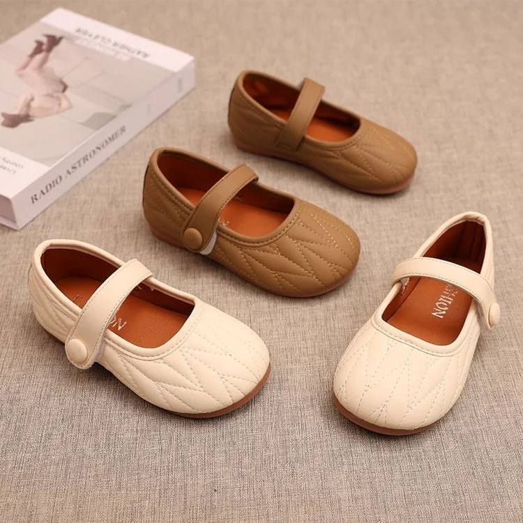 

2025 Summer New Children's Shoes Fashion Suede Leisure Sandals Metal Buckle Stunning Shoes Outdoor Unisex Non Slip Beach Shoes