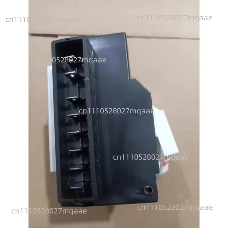 SYS09220211 C25B (BSA025LCVV) Car Refrigerator Variable Frequency Compressor Driver Module 12/