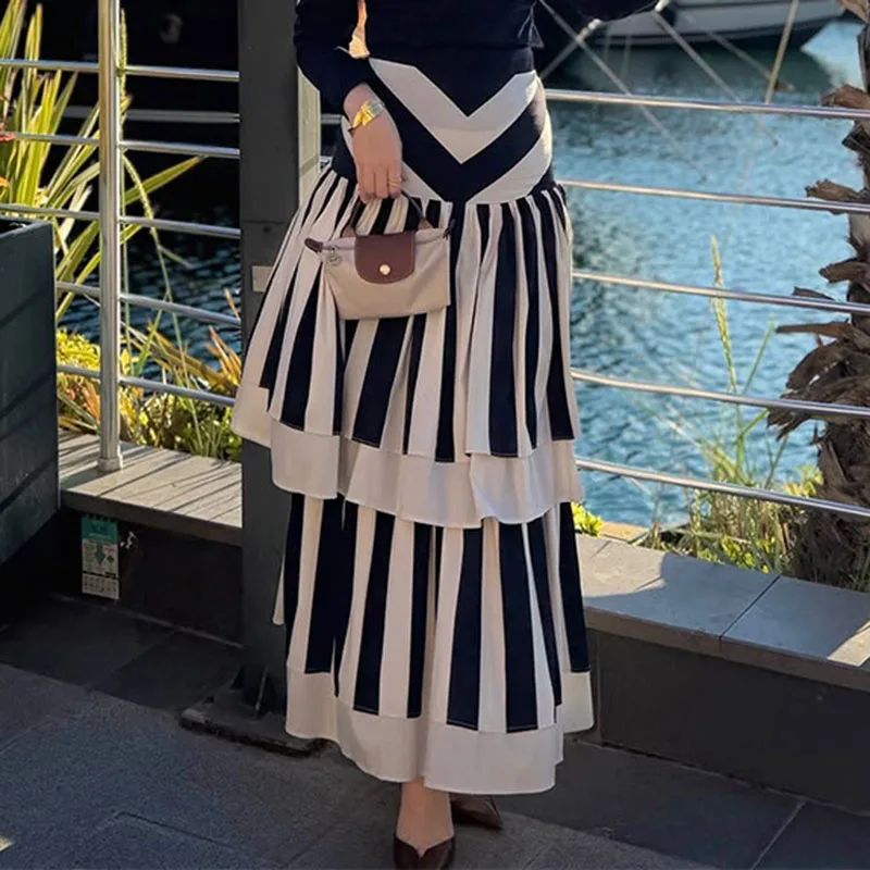 Women Black White Striped Long Skirt High Waist Asymmetric Tiered Ruffle Skirt Irregular Swing Flowy Casual Fashion A Line Skirt
