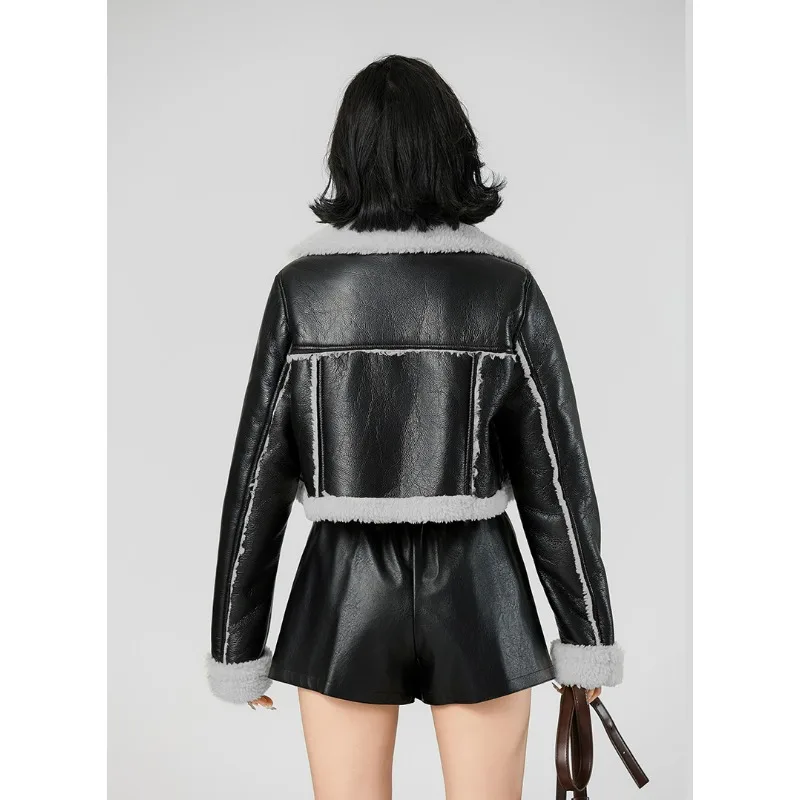 Mode High Street dames korte imitatieleer designjas Herfst en winter Veelzijdige top Nieuwe verdikte fluwelen jas