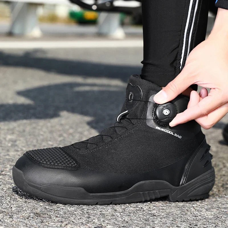 Motorcycle Shoes Men Women Retro Street Bike Shoes Breathable Off-Road Motocross Boots Anti-Slip Motorcycle Boots Botas Moto