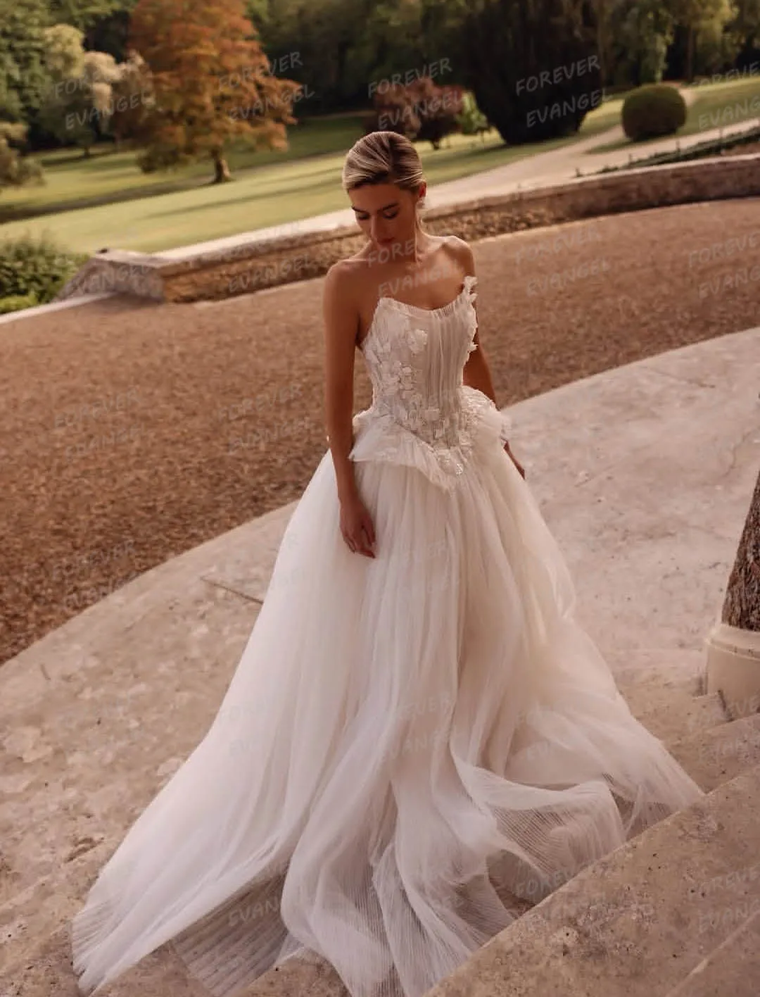Simple Boat Neck Wedding Dresses Tulle Woman's Sexy A Line Bride Gowns Sleeveless Customized Princess Fluffy Vestidos De Novia
